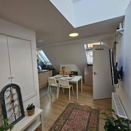 West Kensington Bright Flat Apartment Лондон Екстериор снимка