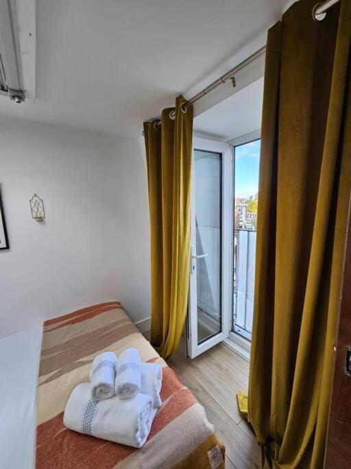 West Kensington Bright Flat Apartment Лондон Екстериор снимка